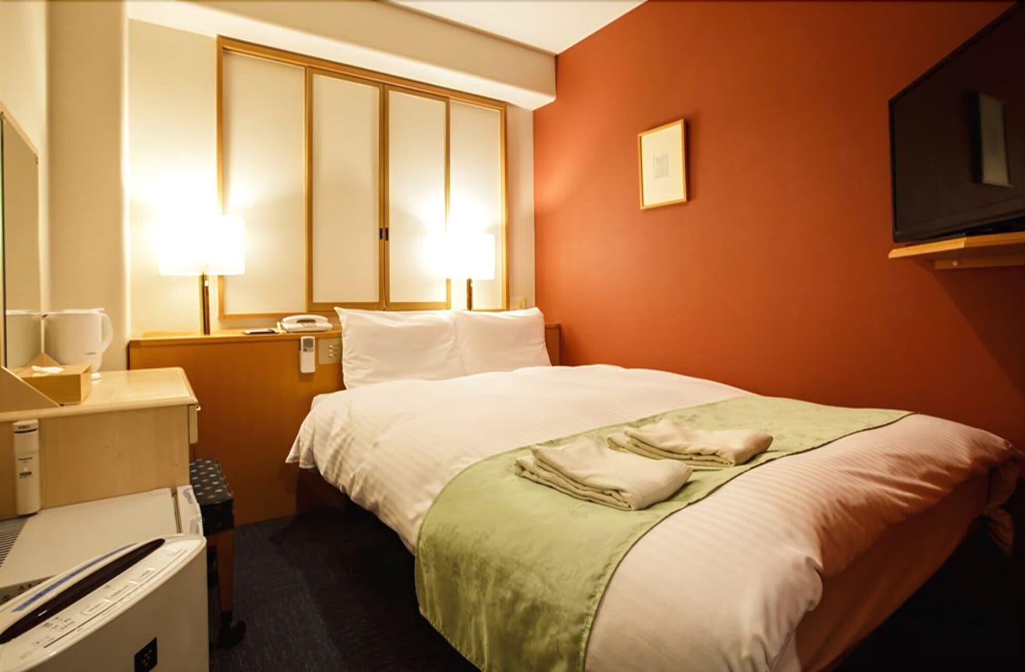 Fukuoka Floral Inn Nishinakasu מראה חיצוני תמונה