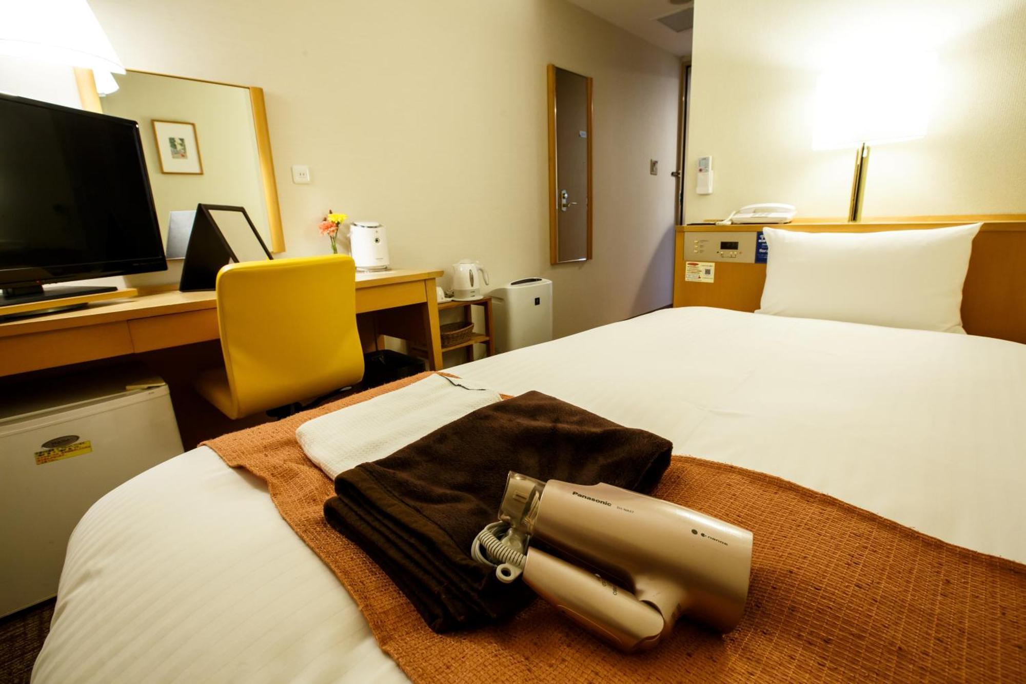 Fukuoka Floral Inn Nishinakasu מראה חיצוני תמונה
